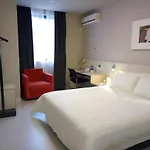 Jingjiang Inn Select Shanghai New Hongqiao