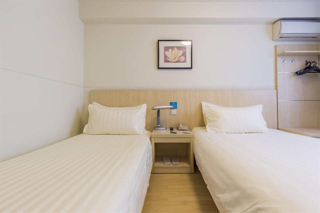 Jingjiang Select New Hongqiao Shanghai