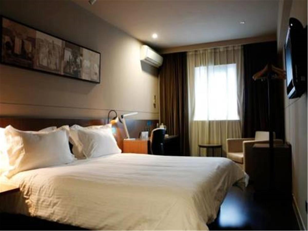 Jingjiang Select New Hongqiao 3* Shanghai